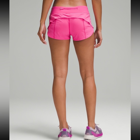Lululemon Speed Up Low-Rise Lined Short 2.5" Sonic Pink - Picture 3 of 12